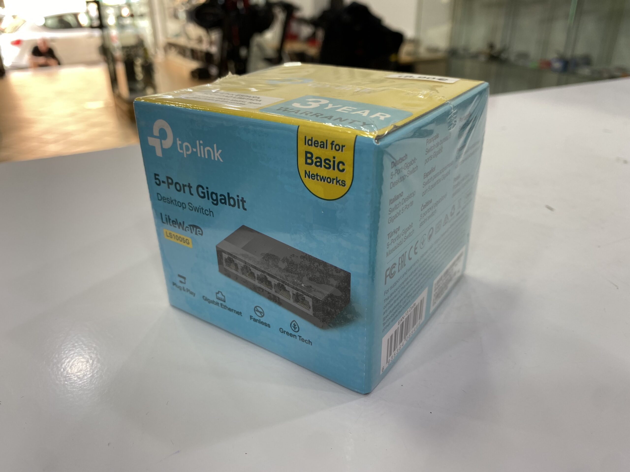 Switch TP-Link 5 puertos 10/100/1000 10GB/sec (90*72*23mm)